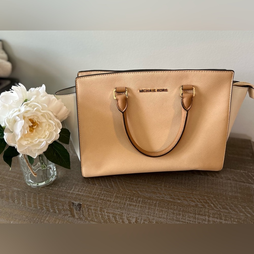 Michael Kors handbag